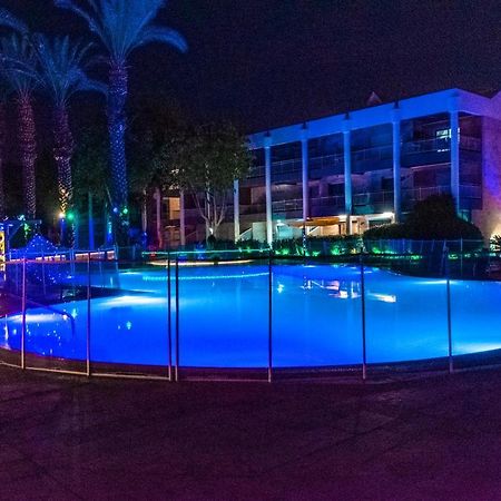 דירת גן פונה לבריכה - Pool Garden View Eilat Apartment Exterior photo
